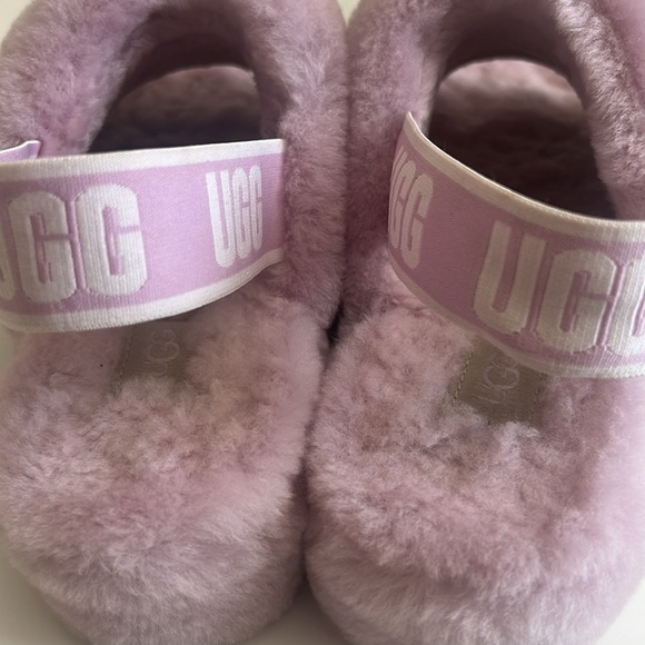 UGG® Fluff Yeah Slide Seashell Pink Size 7 w/ original box - Picture 7 of 7